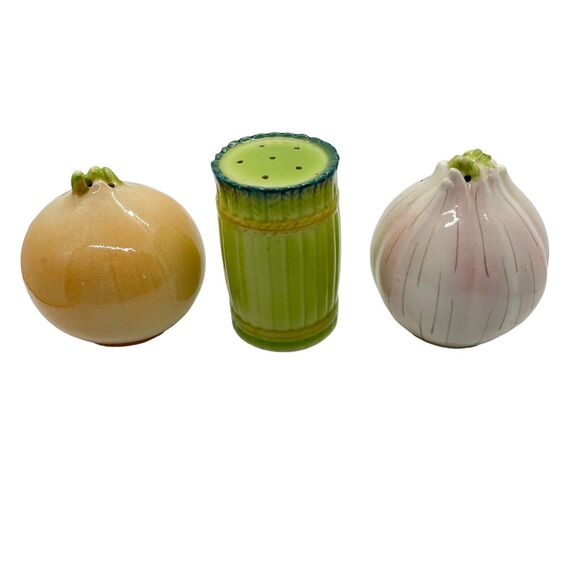 Anthropomorphic Salt Shakers Celery Onion Garlic Vegetable Head Vintage Norcrest - Picture 3 of 12